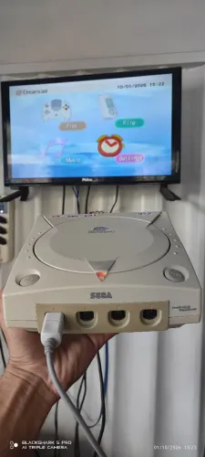 Sega Dreamcast revisado desbloqueado leitor 90% funcionando só o console sem acessórios
