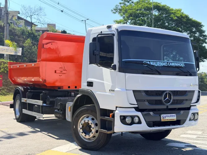MB 1719 ATEGO ANO 2019 CAMINHÃO CAÇAMBA TOCO APENAS 160 MIL KM !!!