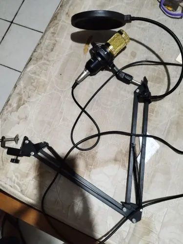 Microfone de mesa knup