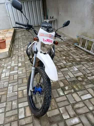 XTZ 125 no ponto de transferir