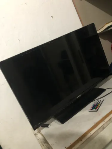 Tv Samsung para concerto ou retirada de peças 