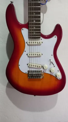 Guitarra strimberg