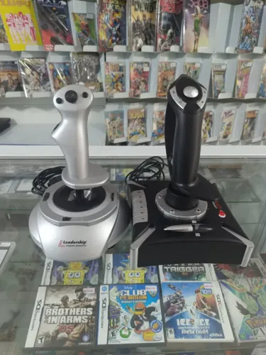 Lote de Controles Manches Para PC - No Estado