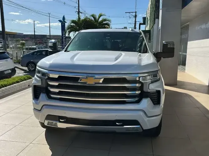 Chevrolet Silverado High Country 5.3 V8 AWD Aut. 2026