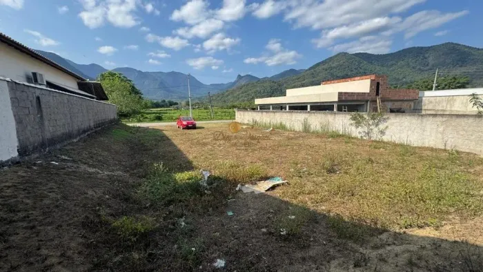 Terreno para Venda em Guapimirim, Cotia