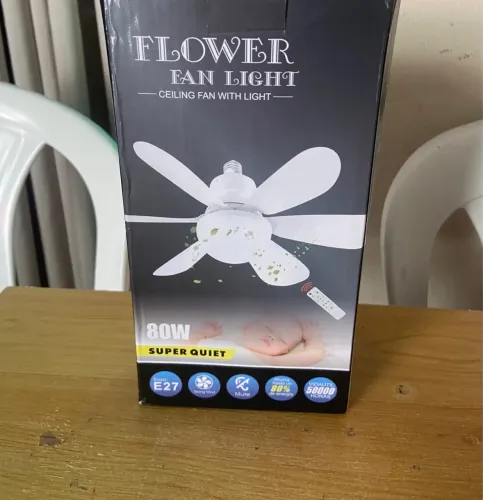 Ventilador de teto portátil com luminária
