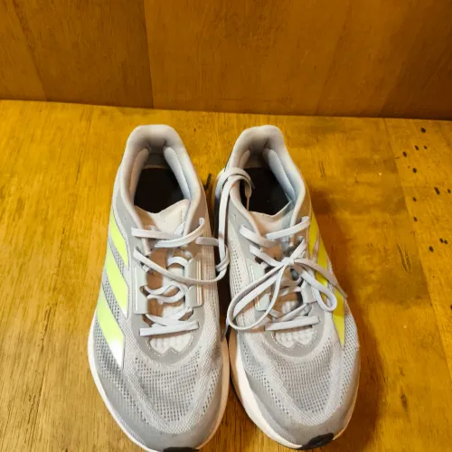 Tênis Adidas duramo speed
