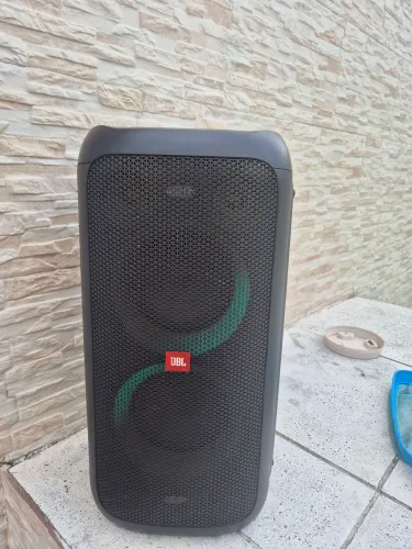 JBL PARTY BOX 100