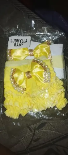 Roupinhas de bebê de 3-6 meses, novas, sem uso