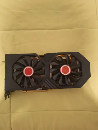RX 590 MARCA XFX SEMINOVA
