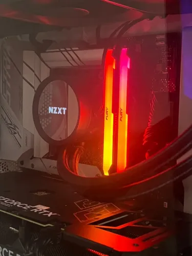 B660 Rog Strix + 32GB 3200mhz Fury