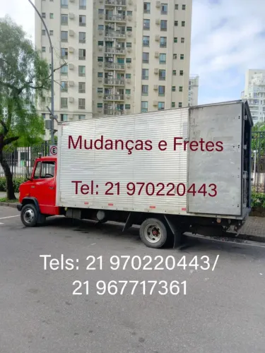 Fretes e Mudanças caminhão baú de mudança 5 metros 