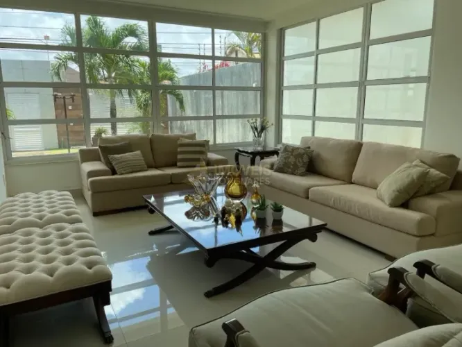 CASA - PARQUE DAS COLINAS