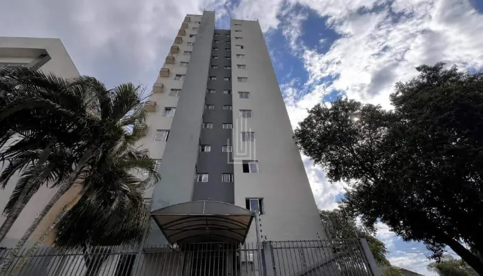 Apartamento/Loft à venda no Centro de Foz do Iguaçu/PR - R$400.000,00