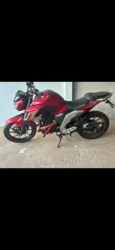VENDO MOTO FAZER 250