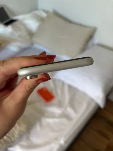IPHONE XR BRANCO