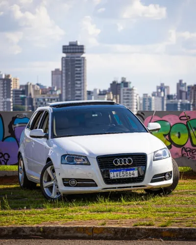 Audi A3 Sportback 2.0 16V TFSI S-tronic 2011