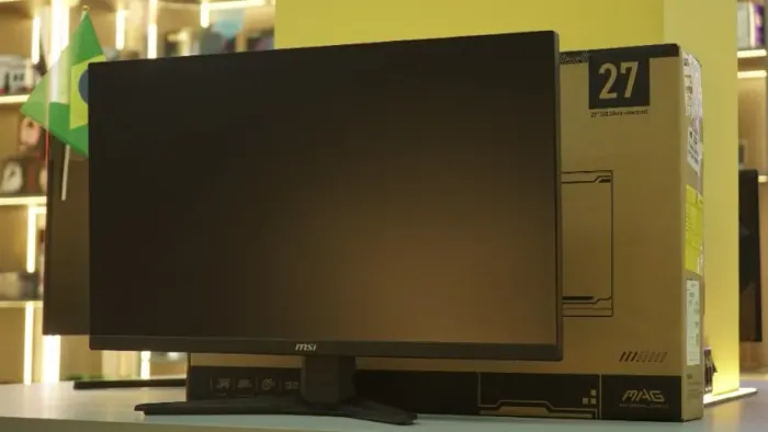 Monitor MSI MAG 272F 27" FHD 200Hz por R$ 999,00