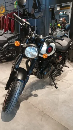 ROYAL ENFIELD HUNTER 350 TOKYO BLACK