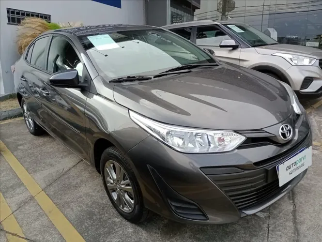 Toyota Yaris XL Sedan 1.5 Flex 16V 4P Aut. 2022