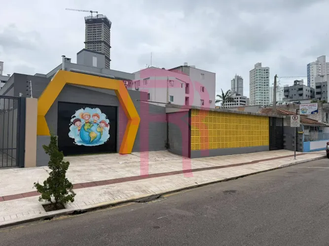 Espaço Comercial para locação no Bairro Nações em Balneário Camboriú