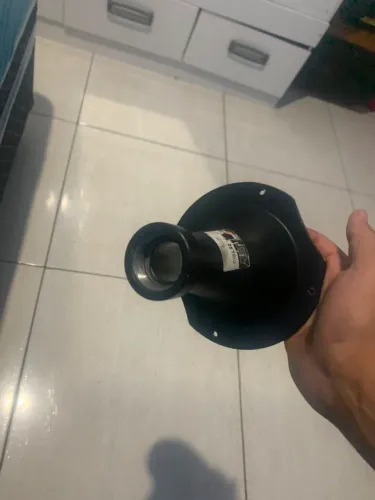Vendo cone jarrão em bom estado