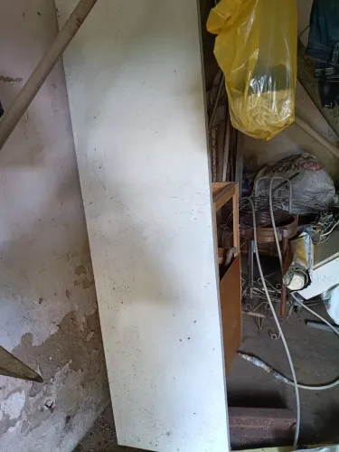 Prancha de madeira branca 