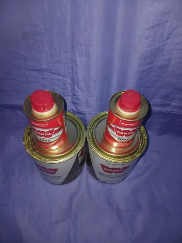 Verniz p.u da wanda 5500 duas latas 90$ retirada zumbi 