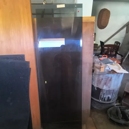 Porta box de vidro fumê 1 80 por 60