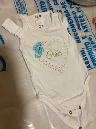 BAZAR enxoval roupas de bebê menina meias e sandálias