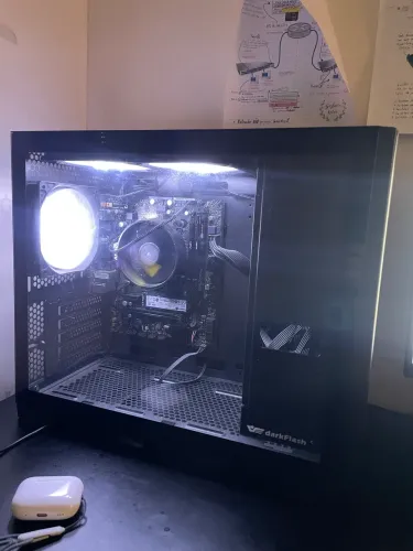 Gabinete Aigo DarkFlash DS200