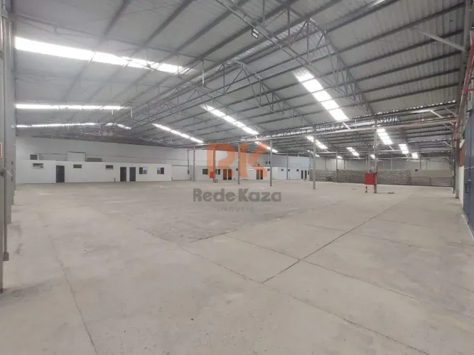 Galpão Comercial/Industrial para Aluguel com 750 m² no Bairro Juliana, Belo Horizonte