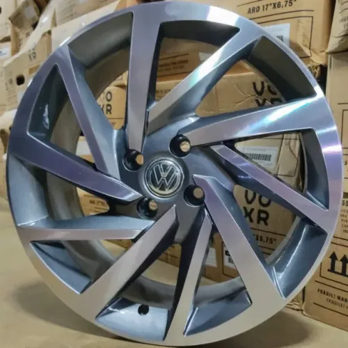 Rodas Polo Highline aro 17 4x100 (Novas) + 195/40R17 Forceland (Semi-novos) - R$ 4.690,00 