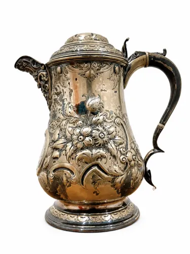 Jarra/Bule Antigo em Prata Trabalhada - Peça Vintage Decorativa e Colecionável