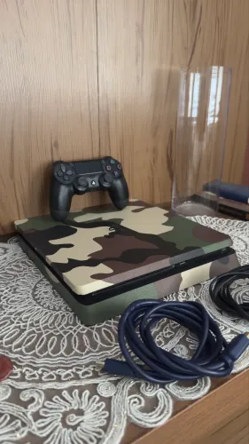 Ps4 Slim 1TB camuflado 