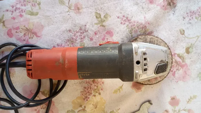 Lixadeira elétrica