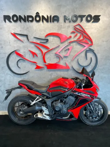 Honda CBR 650 R 2024