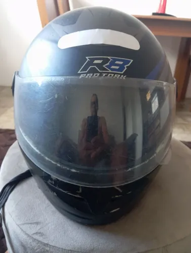 Capacete pro Tork usado