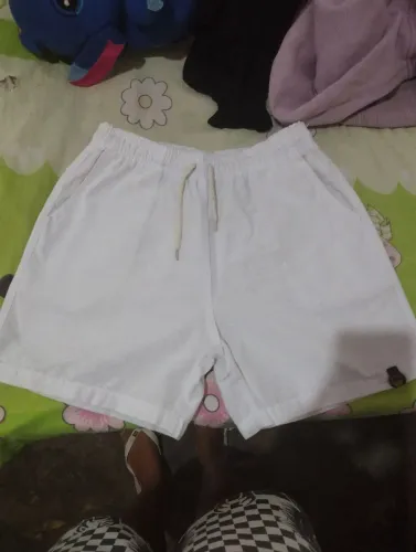 Vendo roupas e acessórios