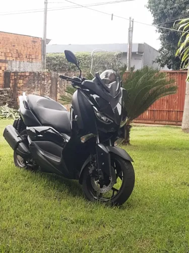 Xmax 250 