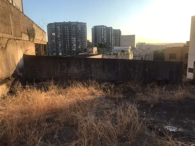Terreno / Área à venda, Estoril - Belo Horizonte/MG