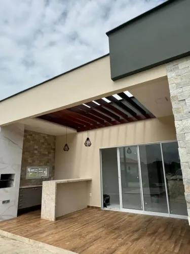 Casa em Condomínio Fechado com 3 suítes Praia de Camaçari, Lucena/PB