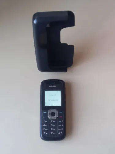 Celular Nokia em perfeito estado de conservação funciona sem bateria
