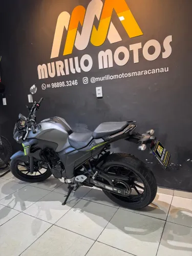 Yamaha FZ25 Fazer 2024