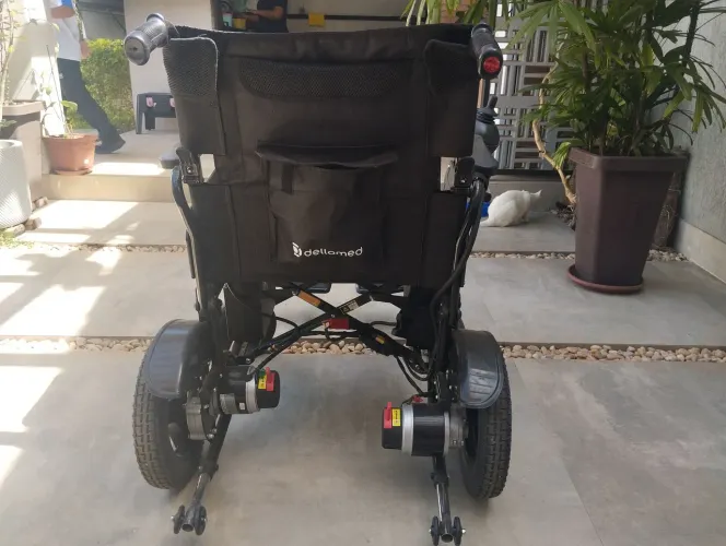 Cadeira de rodas motorizada
