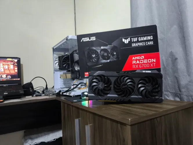 RX 6700 xt Asus tuf gaming 12gb