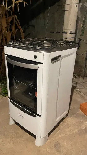 VENDO FOGÃO 4 BOCAS ESMALTEC