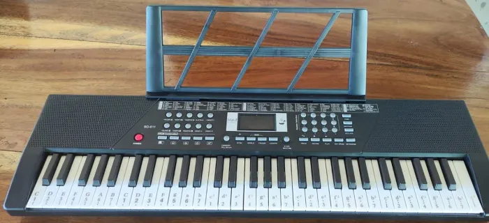Teclado Eletrônico Iniciante e Intermediário