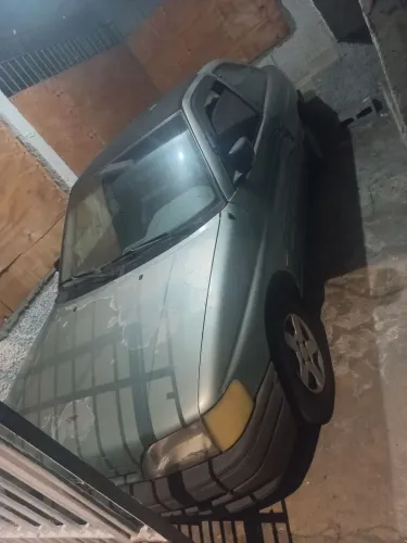 Ford Escort GL 1.6i / 1.6 (álcool) 1995