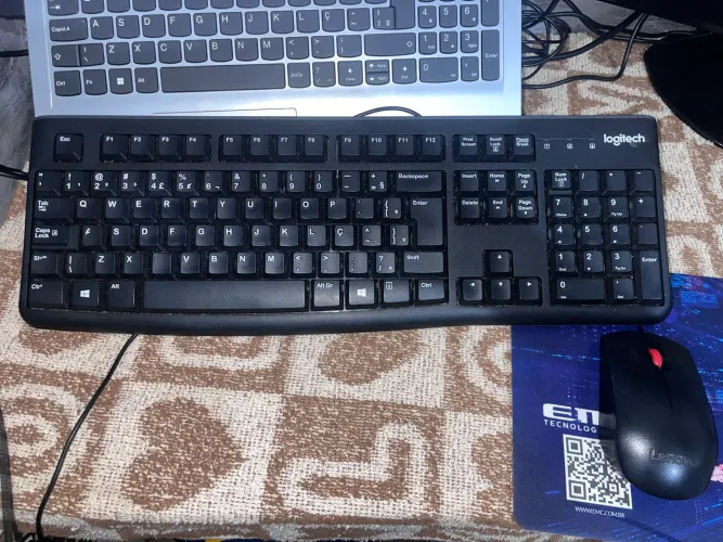 Teclado Logitech + Mouse Lenovo - Funcionando Perfeitamente